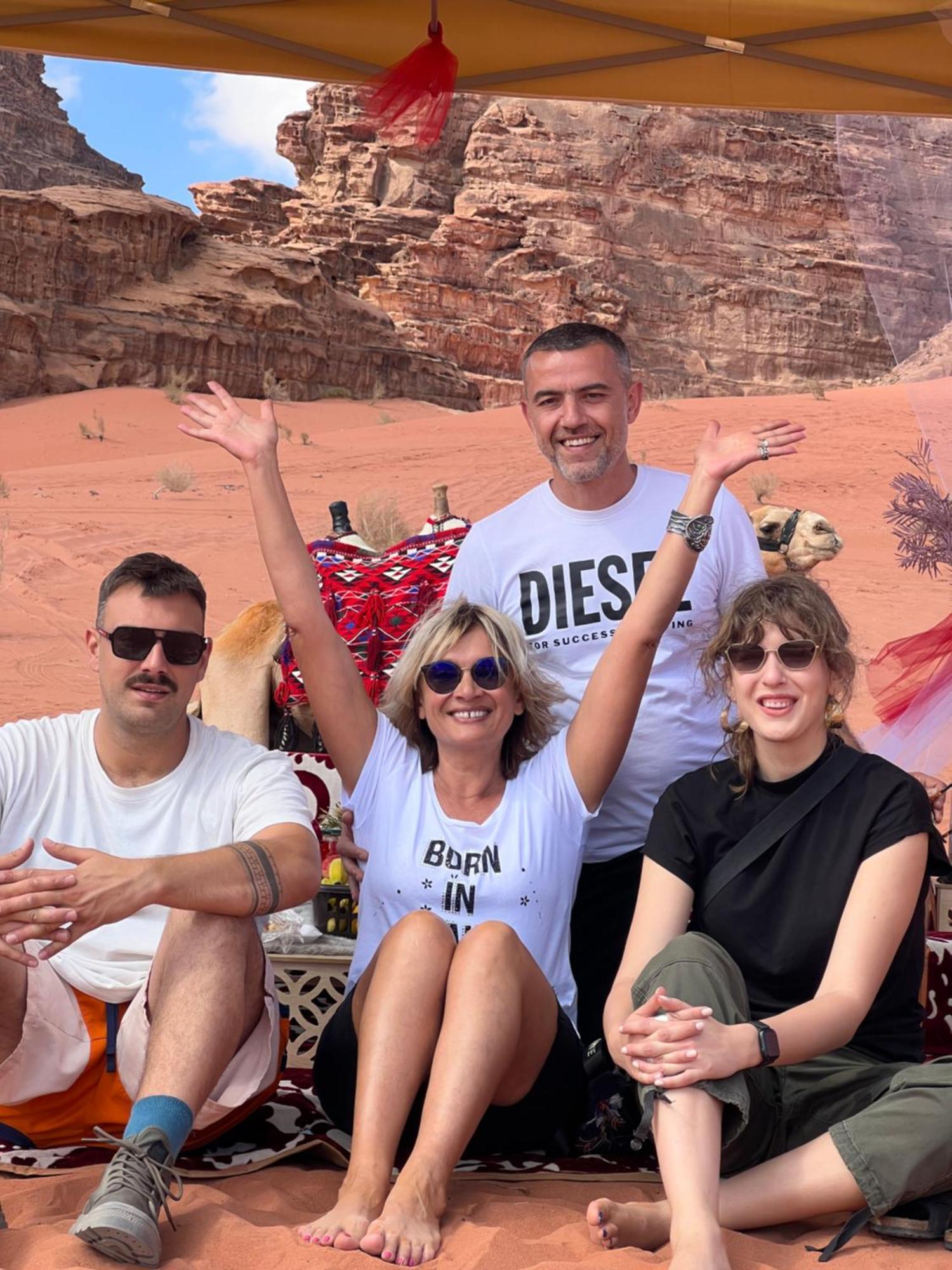 Wadi Rum Rose Luxury Camp Exterior foto